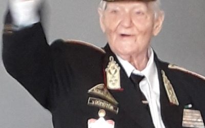 Elhunyt a Főparancsnok